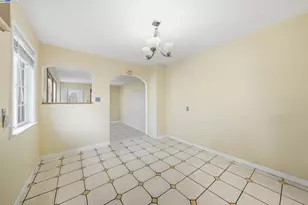 10507 Russet St, Oakland, CA 94603 - Photo 17