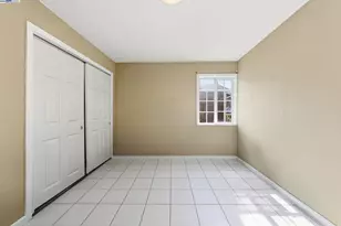 10507 Russet St, Oakland, CA 94603 - Photo 31