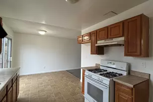 3338 Zamora Way, Stockton, CA 95206 - Photo 15