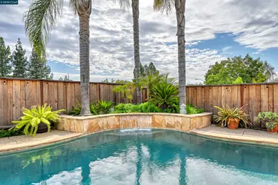 713 Tennyson Dr, Livermore, CA 94551 - Photo 9