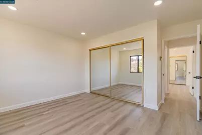 25676 University Ct #323, Hayward, CA 94542 - Photo 33