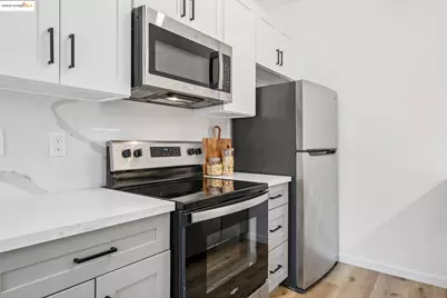 93 Bayside Ct, Richmond, CA 94804 - Photo 11