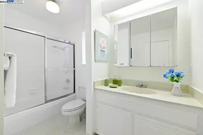 109 Oak Ct, Hercules, CA 94547 - Photo 39