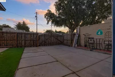 810 F St, Antioch, CA 94509 - Photo 25