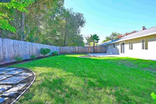 107 Doris Dr, Pleasant Hill, CA 94523 - Photo 7