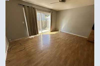 163 Stirling Dr, Vacaville, CA 95687 - Photo 3