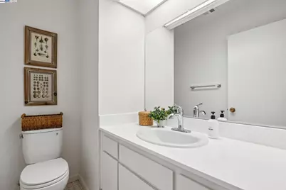 1131 Via Alamosa, Alameda, CA 94502 - Photo 21