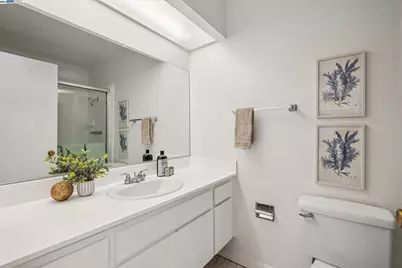 1131 Via Alamosa, Alameda, CA 94502 - Photo 29