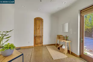 104 Muir Ln, Alamo, CA 94507 - Photo 43