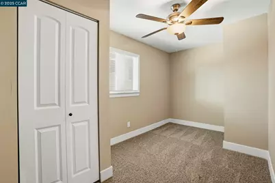 2555 Orange St, Martinez, CA 94553 - Photo 11