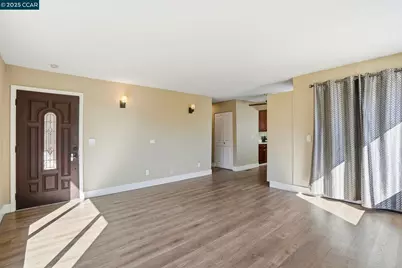 2555 Orange St, Martinez, CA 94553 - Photo 5