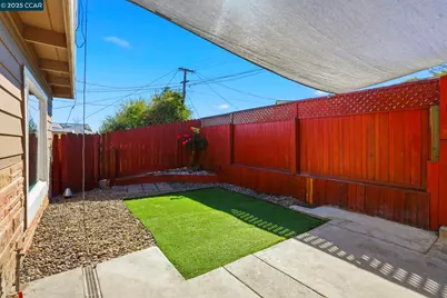 2555 Orange St, Martinez, CA 94553 - Photo 3