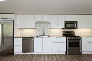 222 Broadway, Oakland, CA 94607 - Photo 39