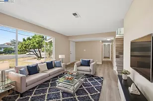 14544 Tiburon Rd, San Leandro, CA 94577 - Photo 3