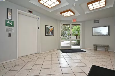 280 Caldecott Ln #221, Oakland, CA 94618 - Photo 29