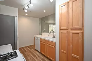 280 Caldecott Ln, Oakland, CA 94618 - Photo 9