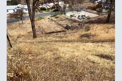 1069 Headlands Dr, Napa, CA 94558 - Photo 15