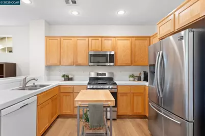 2805 Euclid Ave, Concord, CA 94519 - Photo 17