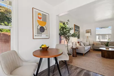 108 Cypress St #D, Alameda, CA 94501 - Photo 11