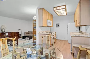 505 Cypress Point Dr, Mountain View, CA 94043 - Photo 15