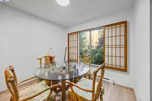 505 Cypress Point Dr, Mountain View, CA 94043 - Photo 13