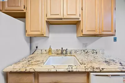 505 Cypress Point Drive #137, Mountain View, CA 94043 - Photo 21