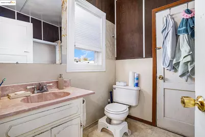 22964 Alice St, Hayward, CA 94541 - Photo 17