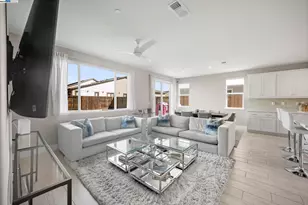 1605 Radiance Ln, Modesto, CA 95356 - Photo 15