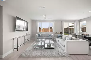 1605 Radiance Ln, Modesto, CA 95356 - Photo 3