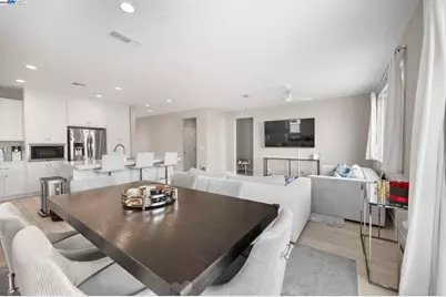 1605 Radiance Ln, Modesto, CA 95356 - Photo 13