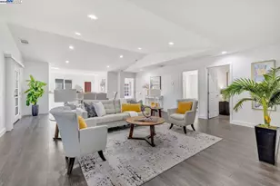 2834 White Acres Dr, San Jose, CA 95148 - Photo 11