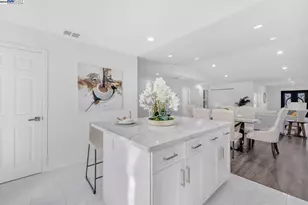 2834 White Acres Dr, San Jose, CA 95148 - Photo 19