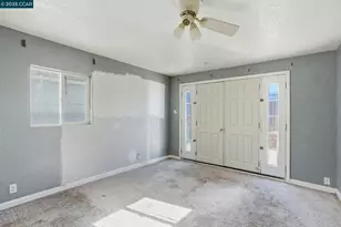 1207 1/2 Warren Ave, Vallejo, CA 94591 - Photo 13