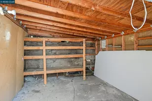 1207 1/2 Warren Ave, Vallejo, CA 94591 - Photo 21