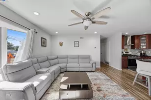 19695 Bernal St, Castro Valley, CA 94546 - Photo 13