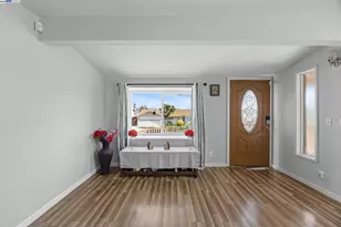 19695 Bernal St, Castro Valley, CA 94546 - Photo 9