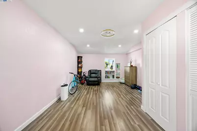 19695 Bernal St, Castro Valley, CA 94546 - Photo 27