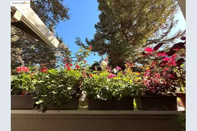 2561 Yerba Bank Ct #0, San Jose, CA 95121 - Photo 31