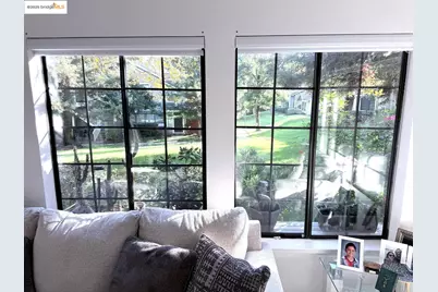 2561 Yerba Bank Ct #0, San Jose, CA 95121 - Photo 9