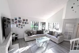 2561 Yerba Bank Ct, San Jose, CA 95121 - Photo 5