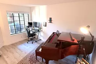 2561 Yerba Bank Ct, San Jose, CA 95121 - Photo 33