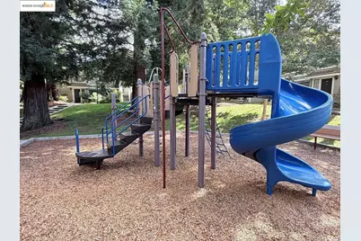 2561 Yerba Bank Ct #0, San Jose, CA 95121 - Photo 45