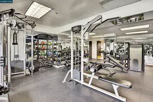 6363 Christie Ave, Emeryville, CA 94608 - Photo 31