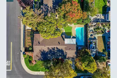 1856 Carriage Dr, Walnut Creek, CA 94598 - Photo 47