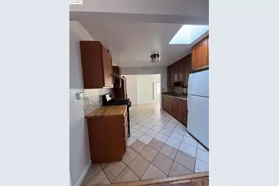 447 16th St, Richmond, CA 94804 - Photo 5
