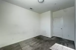 62 Aurum Park Ct, Sacramento, CA 95838 - Photo 19