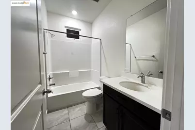 62 Aurum Park Ct, Sacramento, CA 95838 - Photo 23