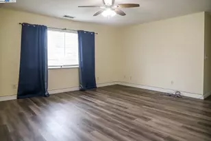 4295 Archie Ave, Fresno, CA 93726 - Photo 19