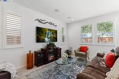 2105 Malbec Cmn, Livermore, CA 94550 - Photo 3