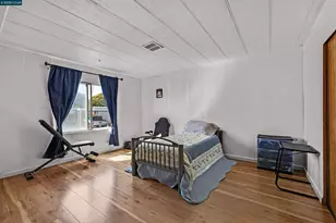 137 Valencia Dr, Fairfield, CA 94533 - Photo 19